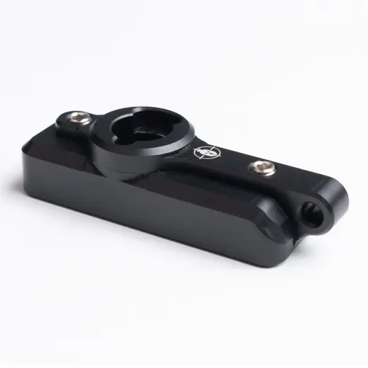 Classic Guide Adapter Adattatore consente il rapido fissaggio di bipiedi e treppiedi SPARTAN ai fucili sostituendo il perno per la cinghia, mantenendo però l’attacco della cinghia. Inclusi accessori di montaggio.